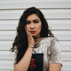 Meet your Posher, Marilyn